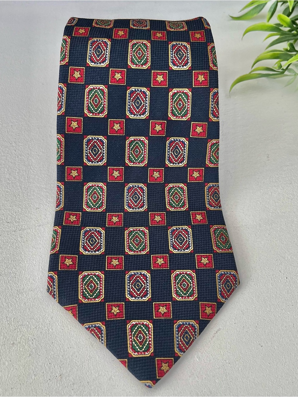 Vintage Tommy Hilfiger Necktie 100% Silk Navy, Red Medallion Pattern Made in USA